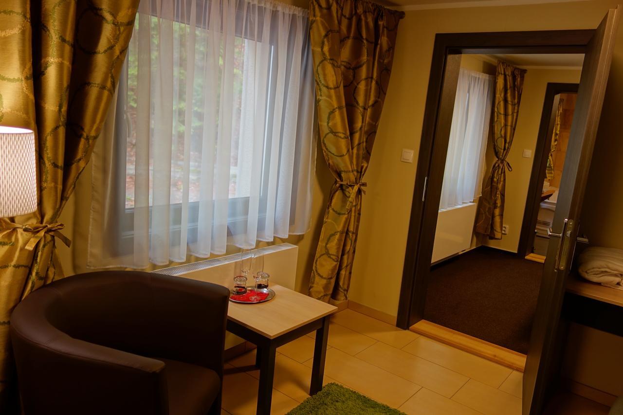 Resort Nova Polana โดลนีโลมนา ภายนอก รูปภาพ